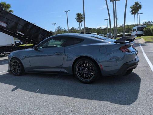 2024 Ford Mustang Dark Horse