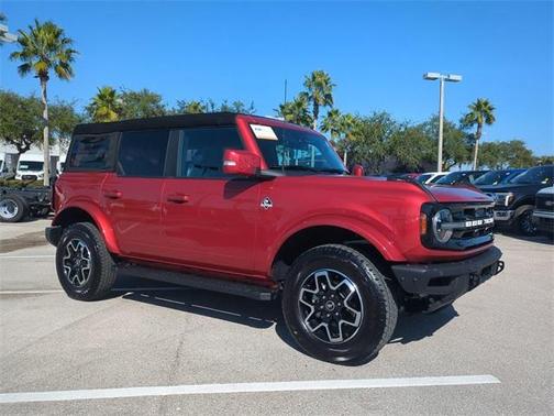 2024 Ford Bronco Outer Banks