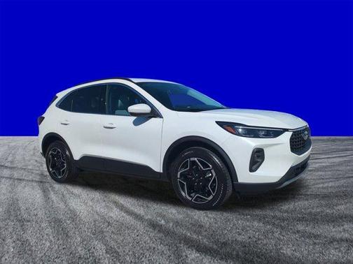 2026 Ford Escape Platinum