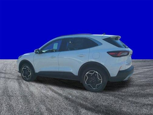 2026 Ford Escape Platinum