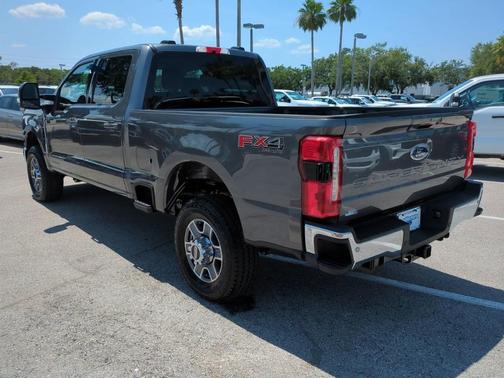 2025 Ford F-350 Lariat Super Duty