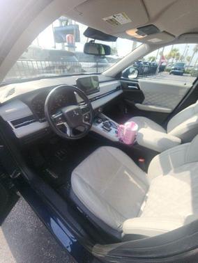 Cosmic Blue Metallic 2022 Mitsubishi Outlander SEL