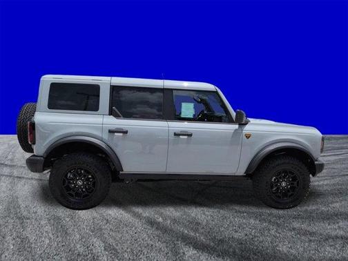 Avalanche 2026 Ford Bronco Badlands