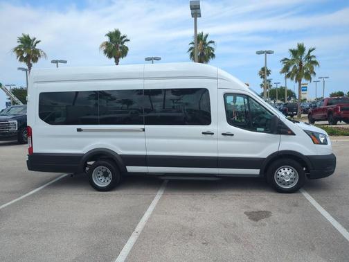 2025 Ford Transit-350 XL