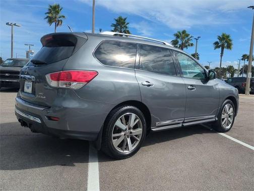 2015 Nissan Pathfinder Platinum