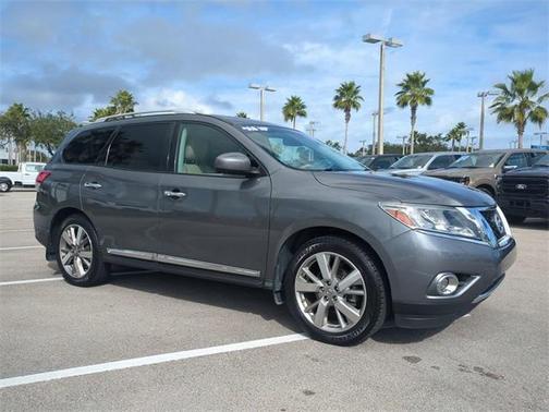 2015 Nissan Pathfinder Platinum