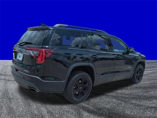 2020 GMC Acadia AT4