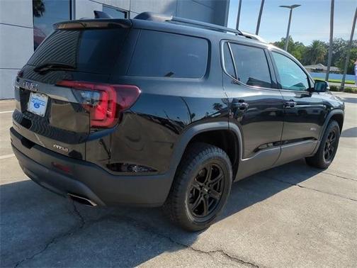 2020 GMC Acadia AT4