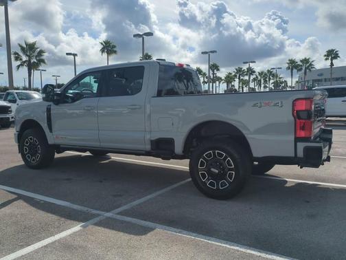 2026 Ford F-250 Platinum