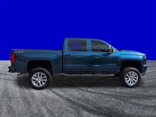Deep Ocean Blue 2018 Chevrolet Silverado 1500 LT