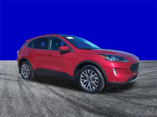 2022 Ford Escape Titanium