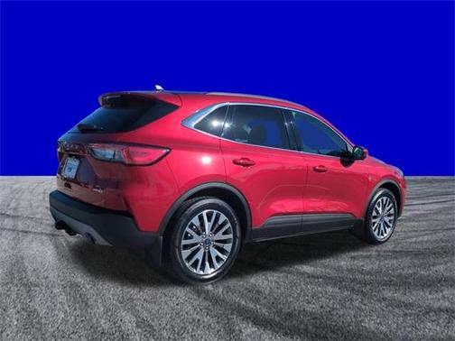 2022 Ford Escape Titanium