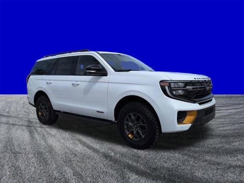 Oxford White 2026 Ford Expedition Tremor