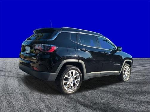 2023 Jeep Compass Latitude Lux
