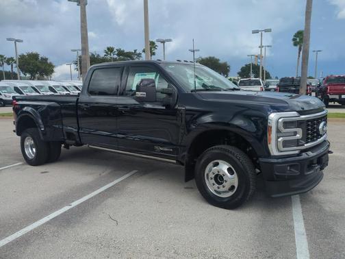 2025 Ford F-350 Platinum