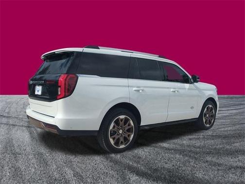 2025 Ford Expedition King Ranch
