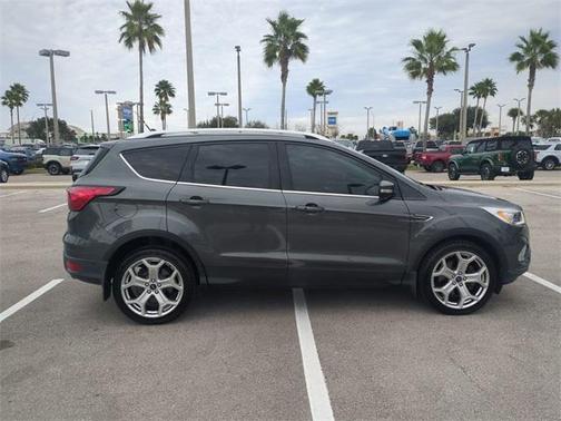 2019 Ford Escape Titanium