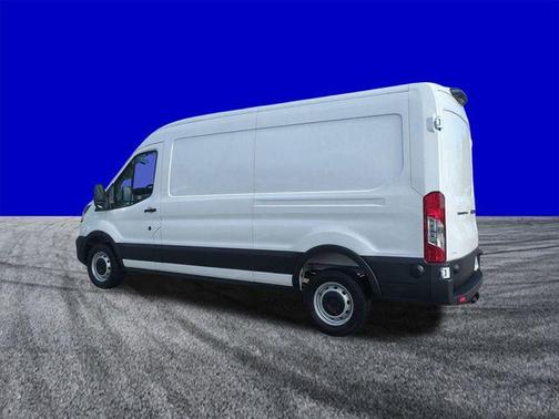 2026 Ford Transit-250 148 WB Medium Roof Cargo