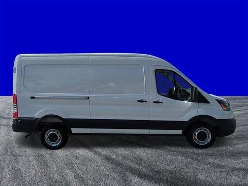 2026 Ford Transit-250 148 WB Medium Roof Cargo