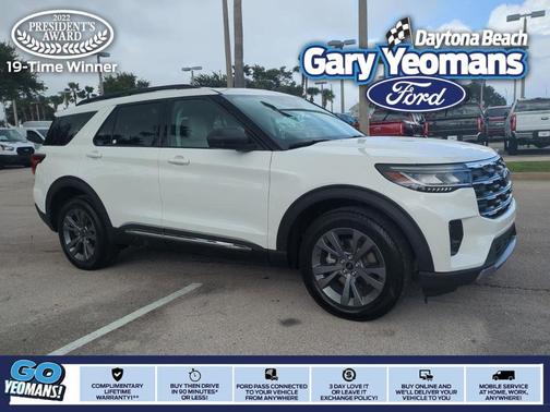 2025 Ford Explorer Active