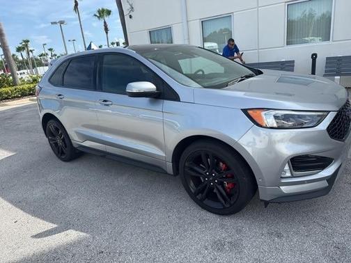 2020 Ford Edge ST