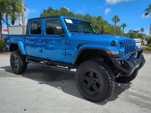 2023 Jeep Gladiator Sport