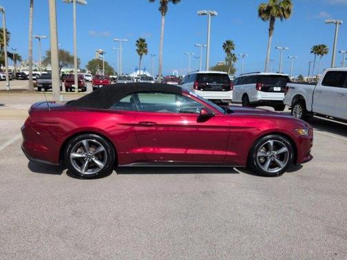 2017 Ford Mustang EcoBoost Premium