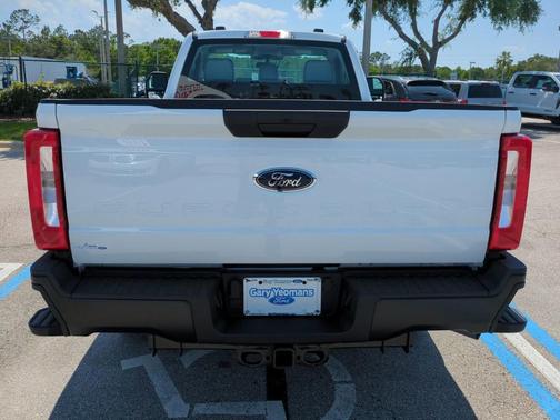 2025 Ford F-250 XL