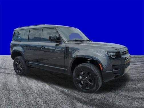 2024 Land Rover Defender P400 X-Dynamic SE
