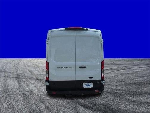 2025 Ford Transit-250 148 WB Medium Roof Cargo