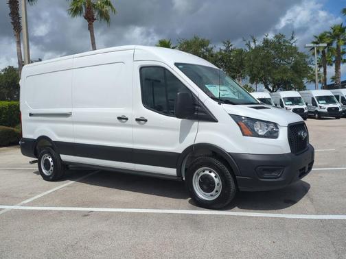 2025 Ford Transit-250 148 WB Medium Roof Cargo