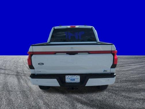 2025 Ford F-150 Lightning LARIAT