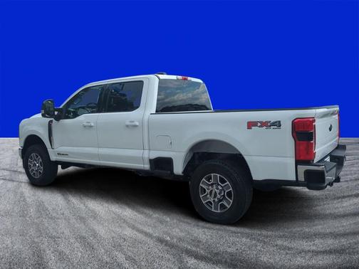 2025 Ford F-350 Lariat Super Duty