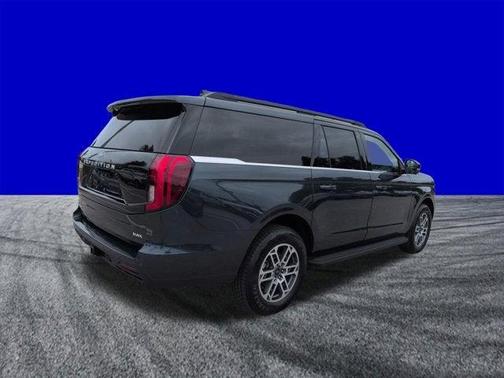 CB 2026 Ford Expedition Max Active