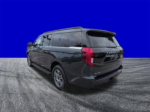 CB 2026 Ford Expedition Max Active