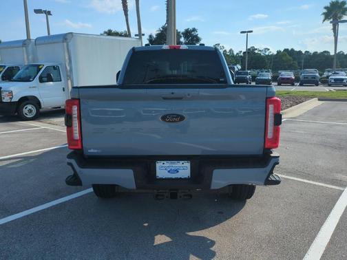 2026 Ford F-350 Lariat Super Duty