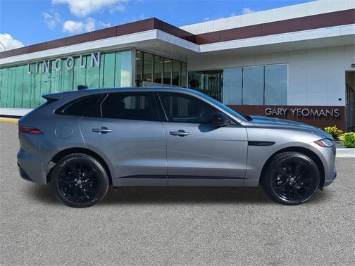 2024 Jaguar F-PACE P250 R-Dynamic S