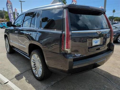 2017 Cadillac Escalade Platinum