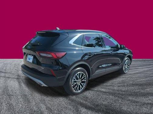 2025 Ford Escape PHEV