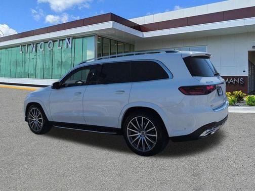 Polar White 2026 Mercedes-Benz GLS 450 4MATIC