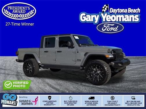 2022 Jeep Gladiator Sport
