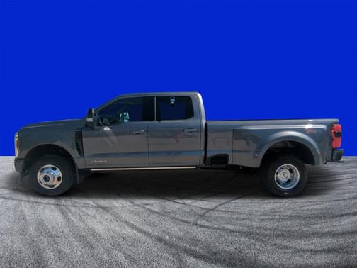 2025 Ford F-350 Platinum