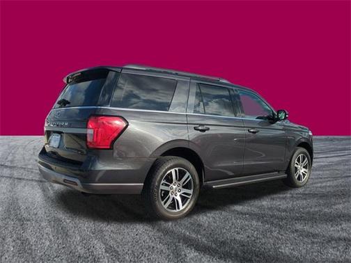 2023 Ford Expedition XLT