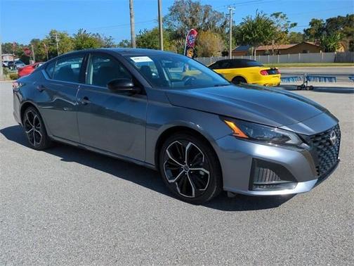 2023 Nissan Altima 2.5 SR