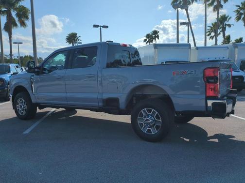 2025 Ford F-350 Lariat Super Duty