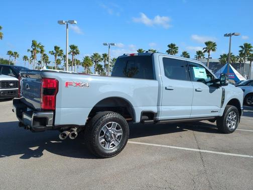 2025 Ford F-350 Lariat Super Duty