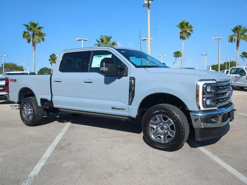 2025 Ford F-350 Lariat Super Duty