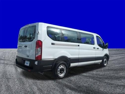 2026 Ford Transit-350 
