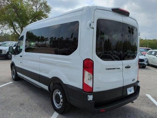 Oxford White 2026 Ford Transit-350