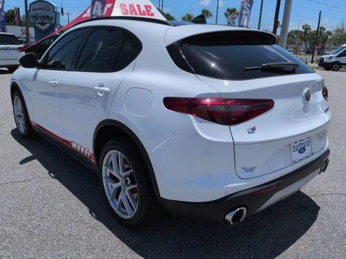 White 2019 Alfa Romeo Stelvio Ti Sport